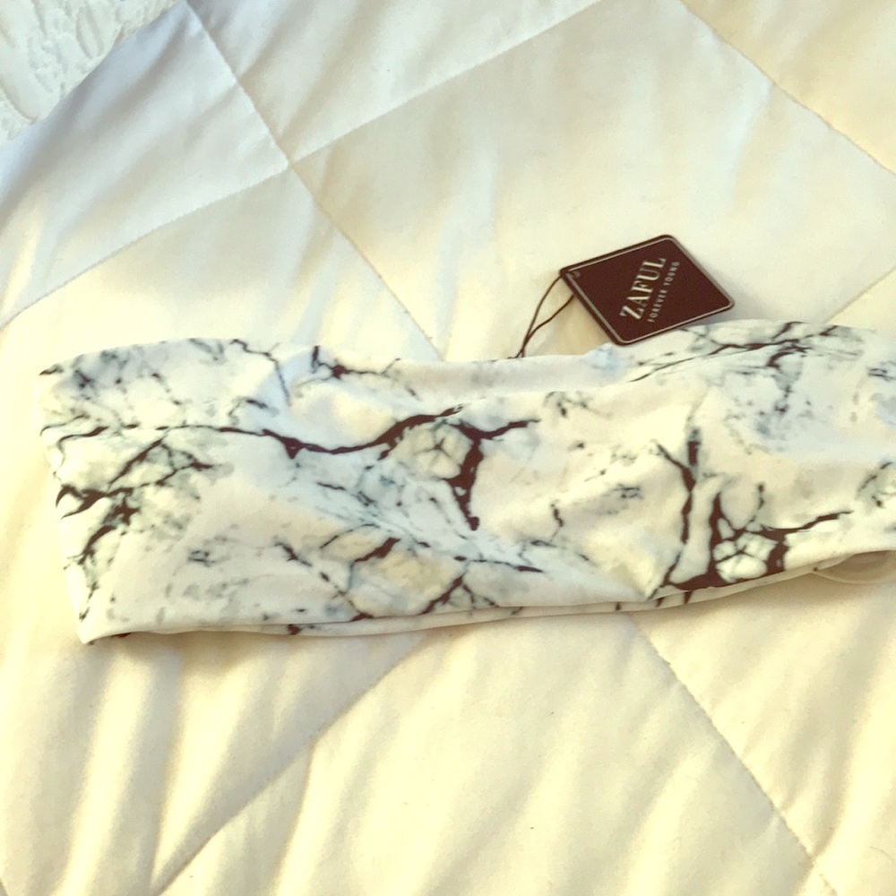 Zaful top M